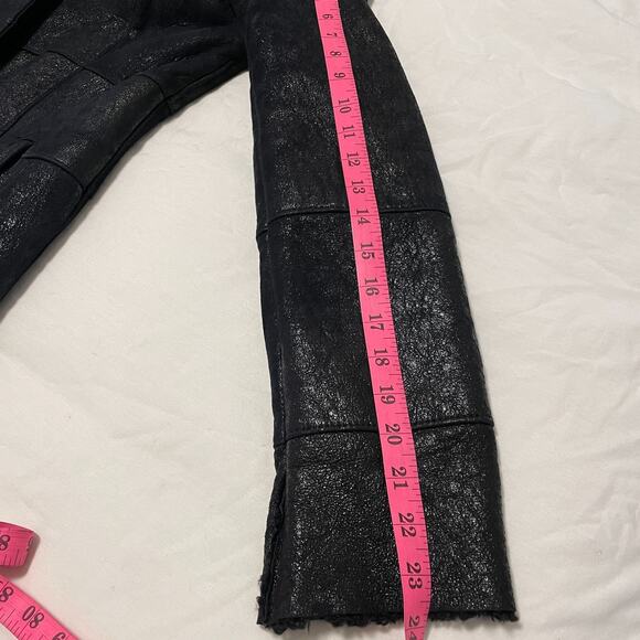 Vintage Elegancia Real Shearling Long Black Overcoat Women's Medium (runs small) - Picture 9 of 9